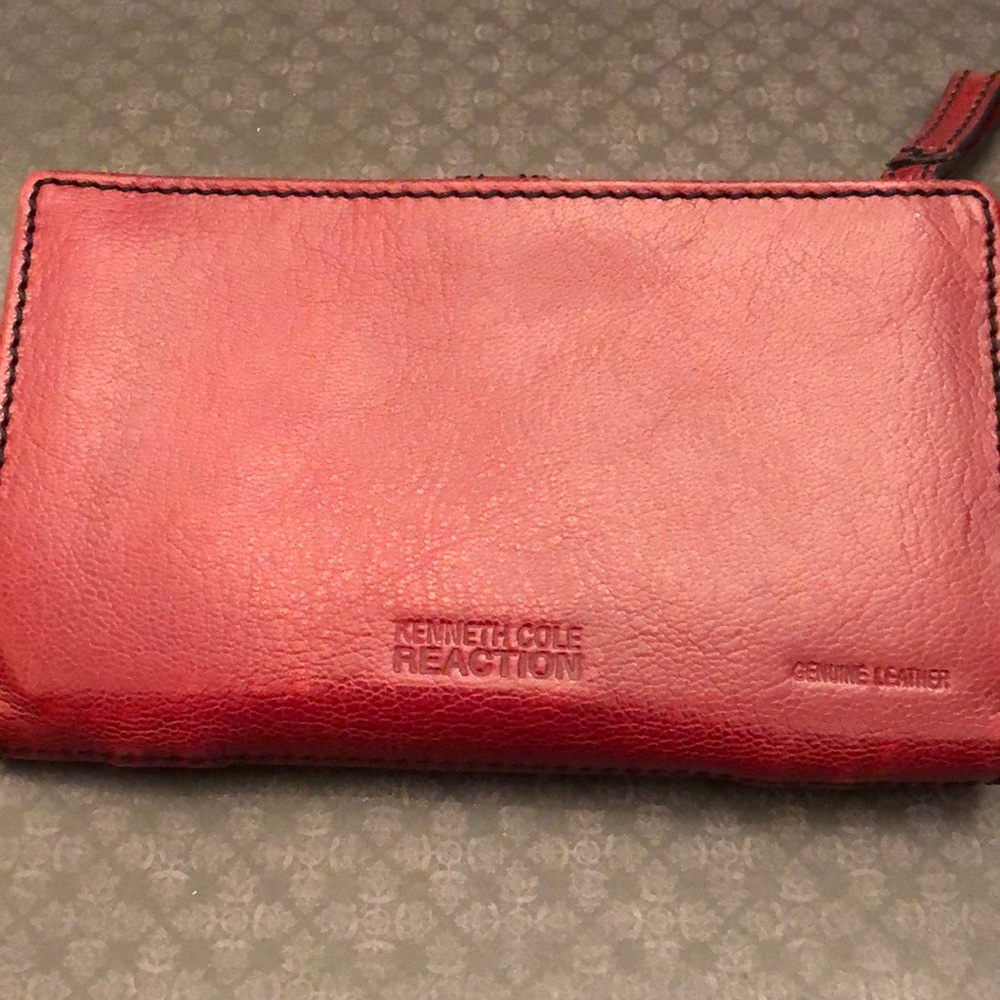 Kenneth Cole Wallet - Picture 2 of 5